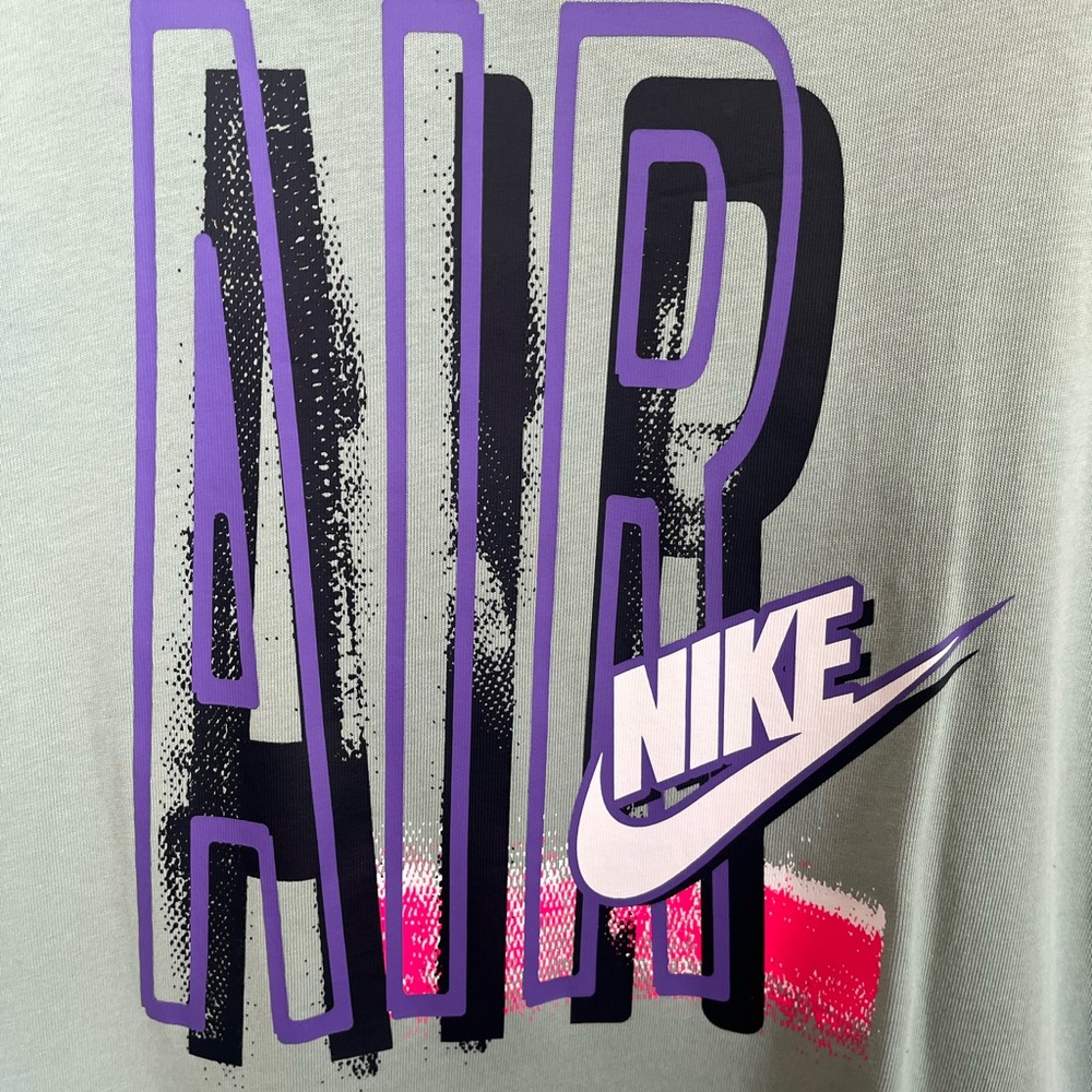 Nike Men’s The Dept. of Nike Archives Short Sleeve Tee in Size Small. - Picture 3 of 6